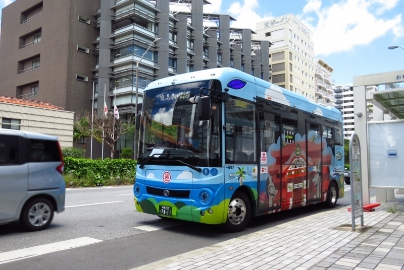 沖縄の電気バス