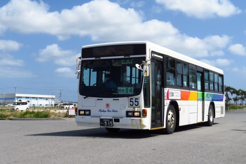 琉球バスのキュービック